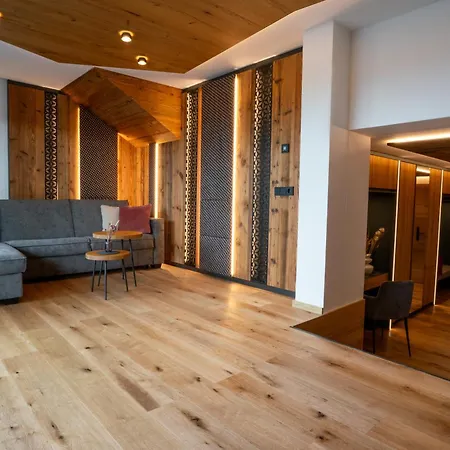 Отель Wohlfuehlhotel Zur Post 4*