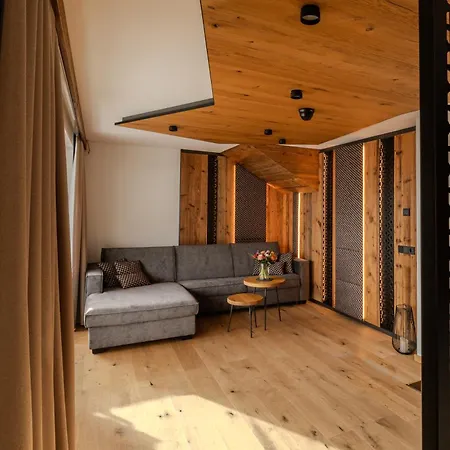 Отель Wohlfuehlhotel Zur Post 4*