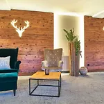 Wohlfuehlhotel Zur Post Hotel 4*