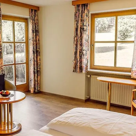 Wohlfuehlhotel Zur Post Langdorf (Regen)