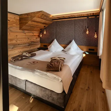 Wohlfuehlhotel Zur Post 4* 랑도르프